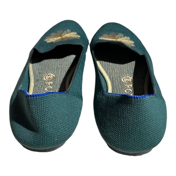 Rothy’s The Loafer Holiday Evergreen Sunburst Gold Flower RARE - Picture 3 of 6